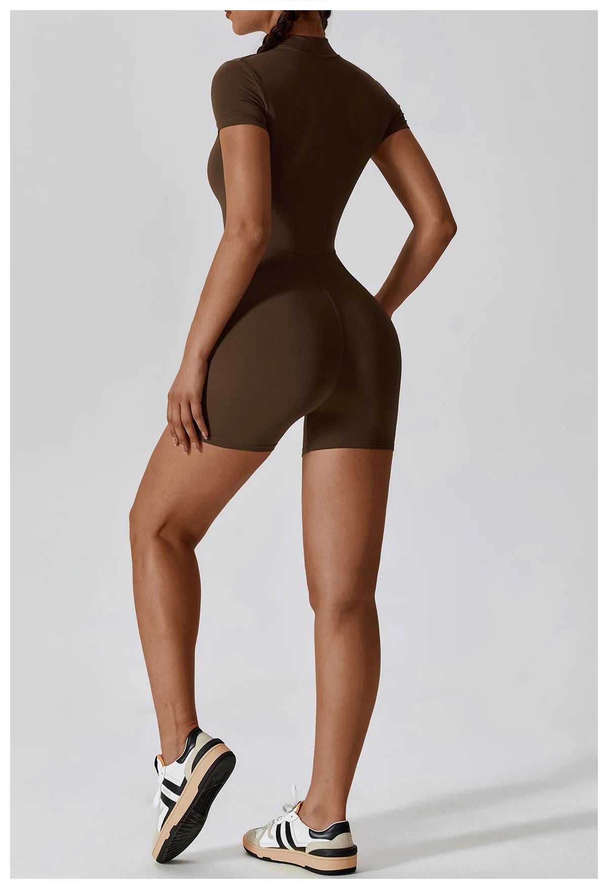 Tenue Yoga Femme | Ensemble Yoga Confort | Vêtement Sport Doux Femme | AsanaFit Ensemble | Tenue Pilates Respirante | Ensemble Sport Sculptant Femme | Vêtements de Yoga Extensibles | Brassière et Legging Yoga | Tenue Stretch Fitness Femme | Yoga Look Moderne